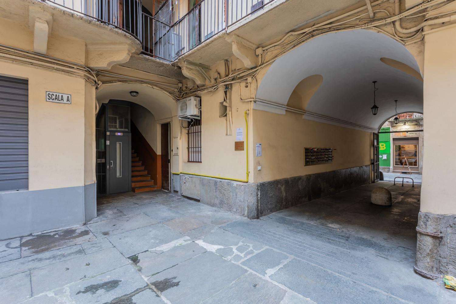 Barbaroux Apartments By Wonderful Italy Турин Экстерьер фото